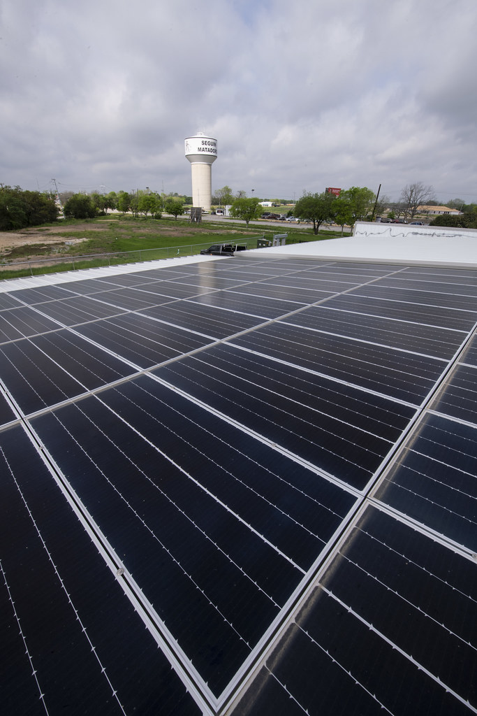 Estructura de paneles solares en tejado